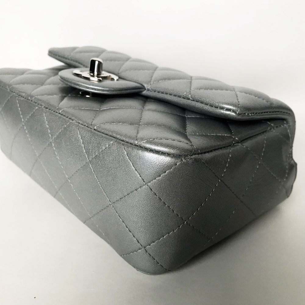 ❌SOLD❌ Chanel Mini Rectangular Flap Bag - Picture 7 of 8